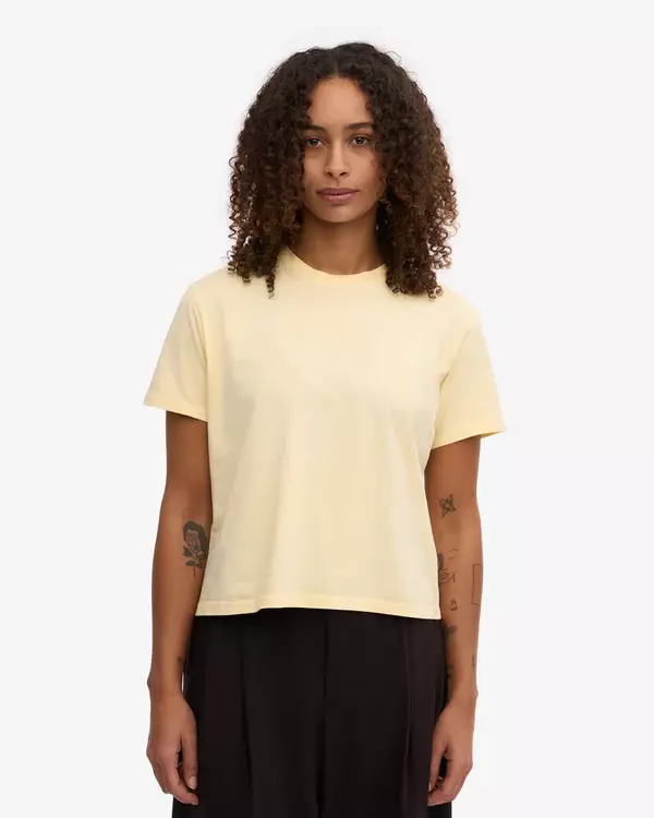 Colorful Standard Organic Boxy Crop Tee Soft Yellow Damen pastellgelb